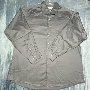 Men’s Van Heusen Long-sleeve Button-down Shirt